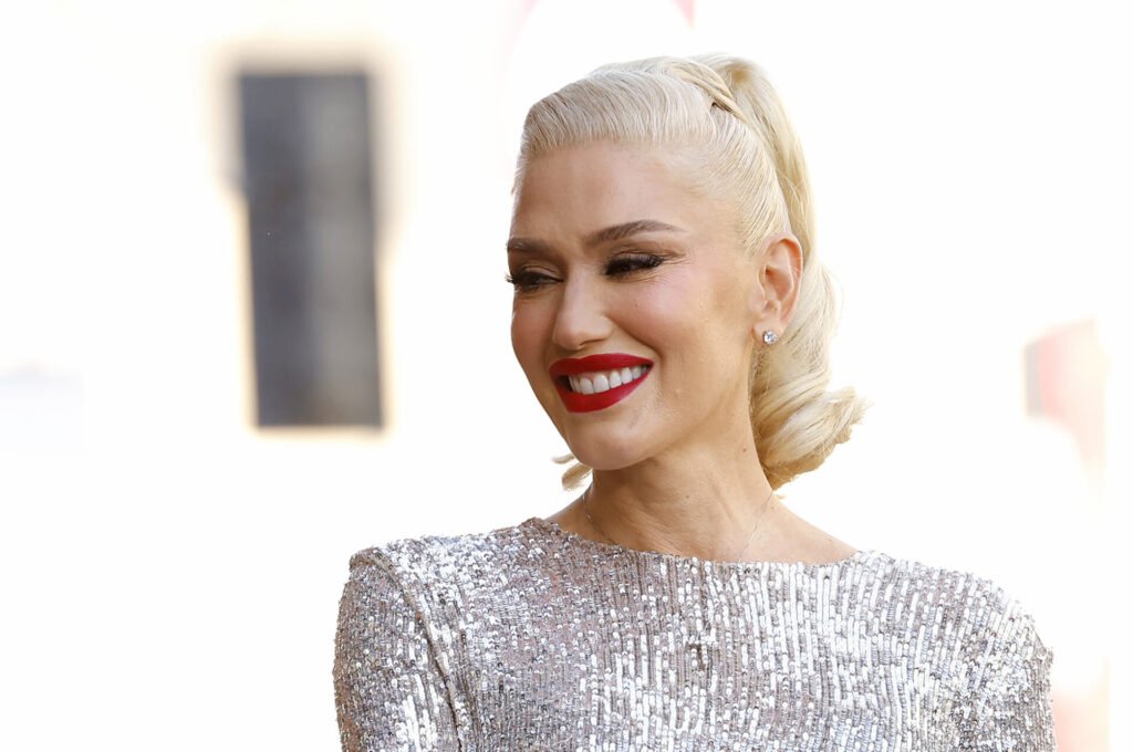 gwen stefani plastic surgery