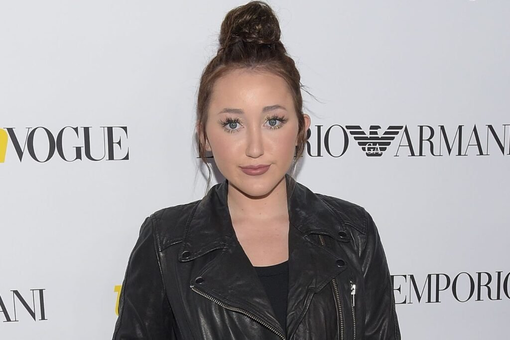 noah cyrus plastic surgery